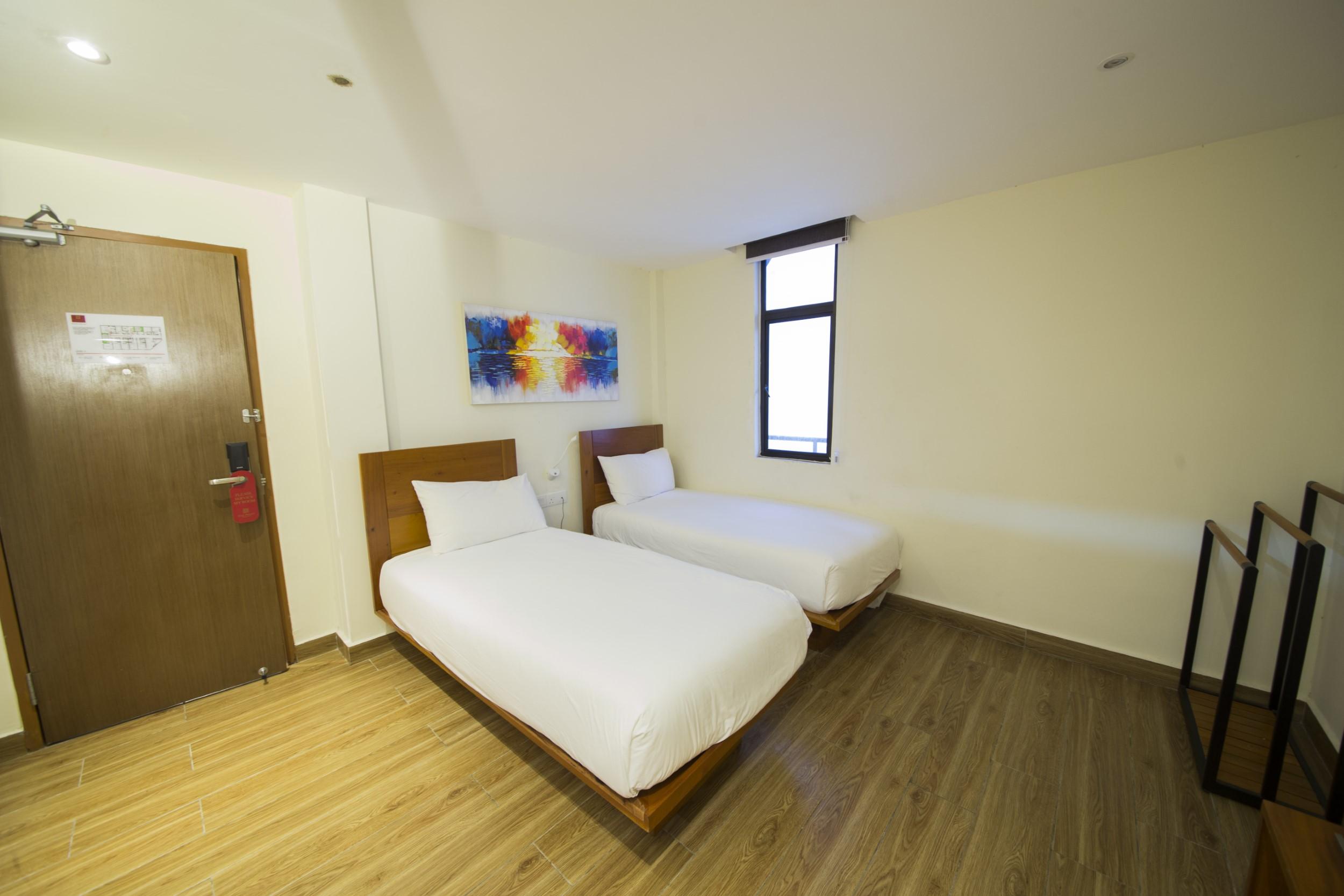 The Point Boutique Hotel Джохор Бахру Екстериор снимка